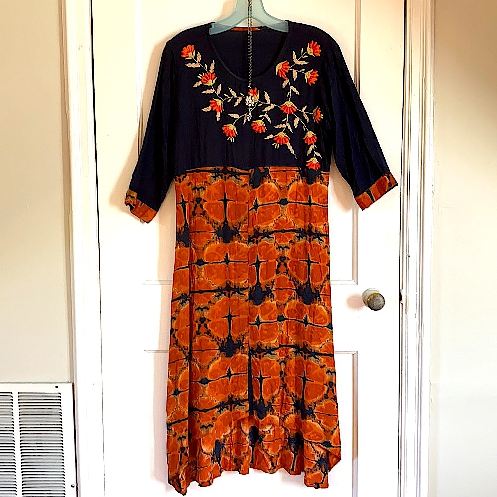 Vintage embroidered tie dye native boho hi lo